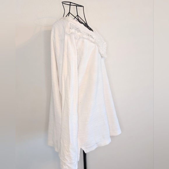 H&M White Cree Neck Crochet Fringe Long Sleeve Sweatshirt Sweater M - Picture 4 of 5